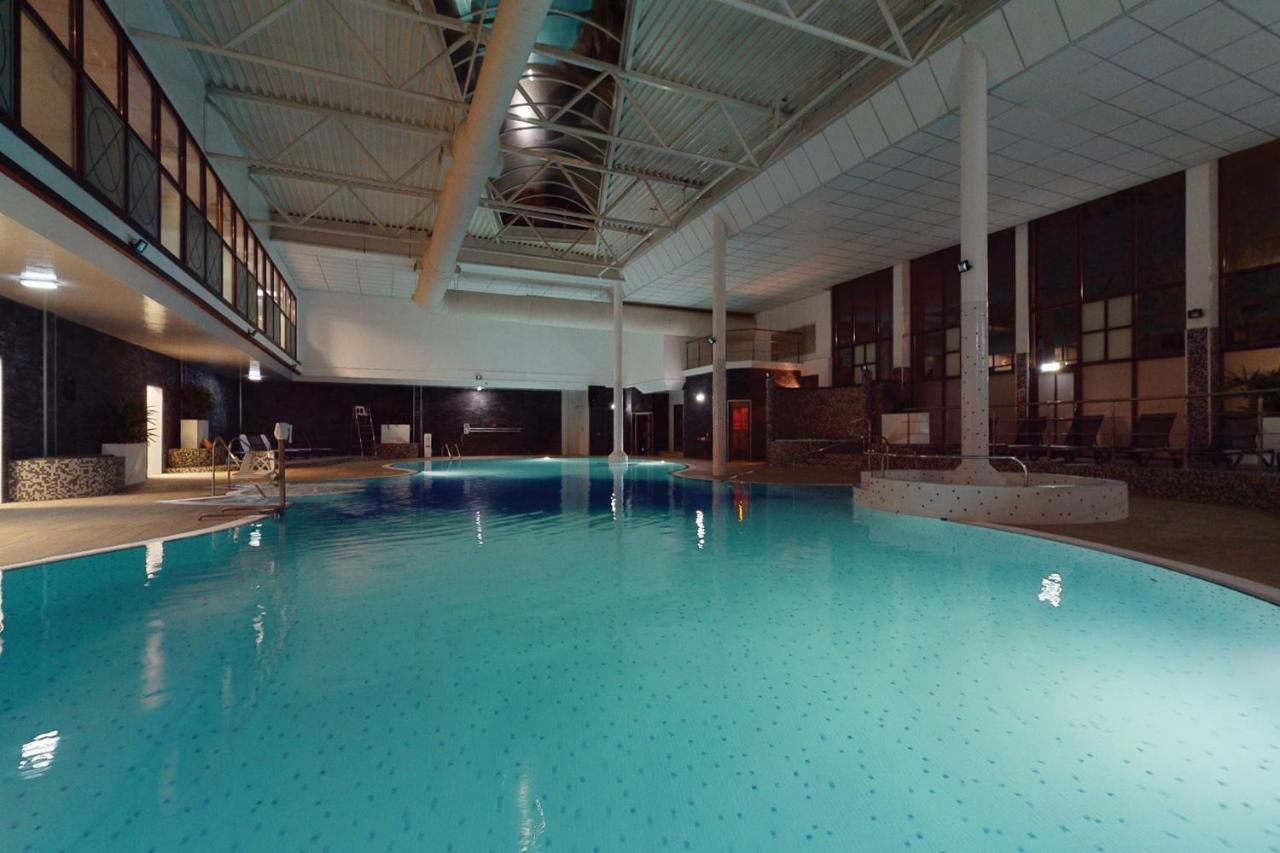 Village Hotel Nottingham บีสตัน ภายนอก รูปภาพ